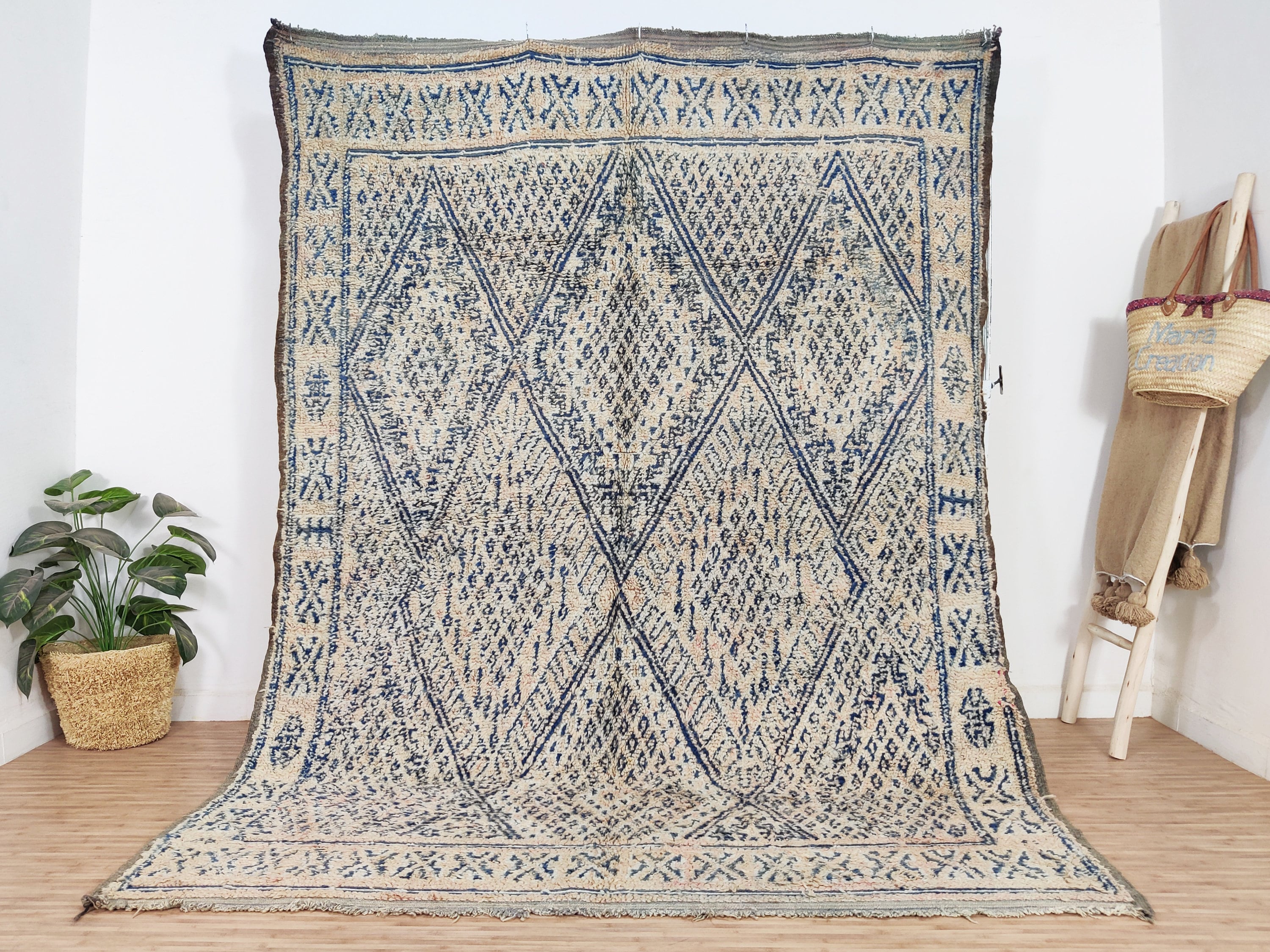 Vintage Moroccan rug, Peach BeniMguild rug 7x9 FT