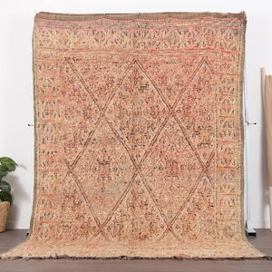 Vintage Moroccan rug, Peach Boujaad rug 6x9 FT