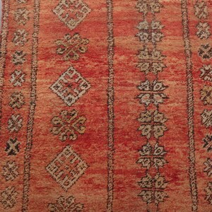 Vintage Moroccan rug - Red Boujaad rug - Berber Carpet - Handmade rug - Funky rug - Large Area rug - Morrocan rug 7x12 - Shag rug - 70s rug image 6