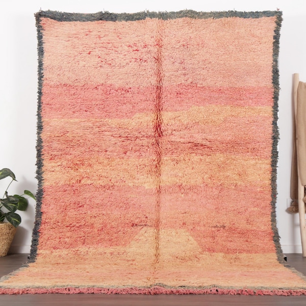Pink Moroccan rug, Vintage Boujaad rug 6x10 FT