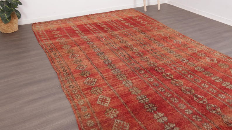 Vintage Moroccan rug - Red Boujaad rug - Berber Carpet - Handmade rug - Funky rug - Large Area rug - Morrocan rug 7x12 - Shag rug - 70s rug image 4