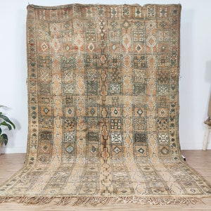 Vintage Moroccan rug, Peach Boujaad rug 6x9 FT
