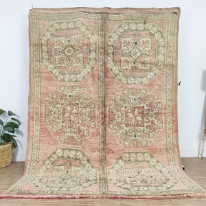 Pink Moroccan rug , Vintage Boujaad rug 6x9 FT