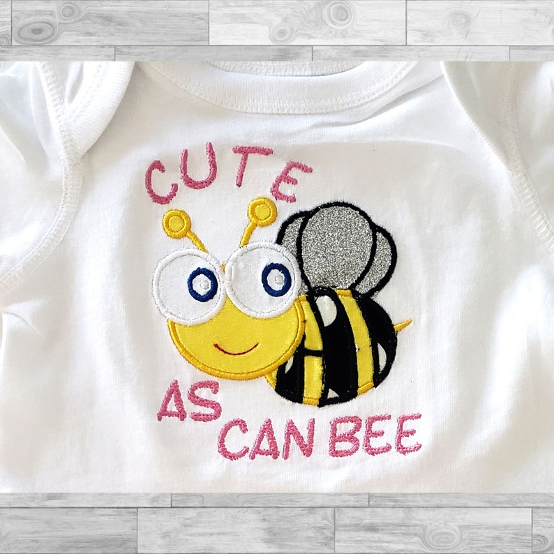baby bumble bee romper Bumble Bee onesie cute animal onesie cute newborn onesie bumble bee one piece outfit Bumble Bee set