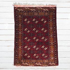 Hand Woven Vintage Antique Rug Carpet 110 x 75 cm 100% Wool Oriental Handmade Traditional