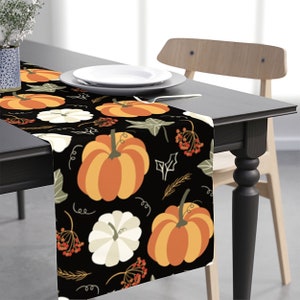 Pumpkin thanksgiving Table Runner, Retro Fall table runner, Autumn table decor, Thanksgiving table decor, Retro Aesthetic table runner