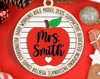 Adornos navideños para maestros (SVG), Navidad 2025 (SVG), Enseñar, Inspirar, Adorno láser para maestros (SVG), Archivo de corte láser Glowforge