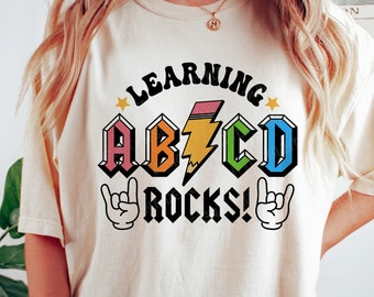 ABCD Learning Rocks SVG PNG, Retour à l'école Svg, Appréciation de l'enseignant, Chemise rétro de l'enseignant, Fichiers Svg pour Cricut