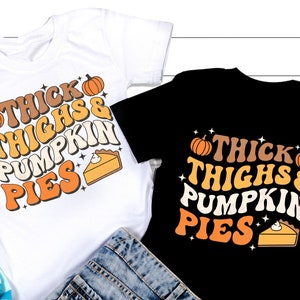 Grube uda i dyniowe ciasta SVG, jesień SVG, zniszczone Święto Dziękczynienia png, koszula jesienna retro, pliki SVG dla Cricut