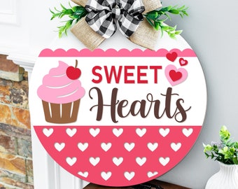 Sweet Hearts Welcome Sign SVG, Valentines day Door Hanger SVG, Heart Svg, Round Valentine Door Sign Decor, Glowforge Laser Cut File