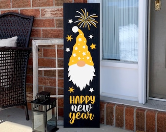 Felice Anno Nuovo SVG, cartello da portico con gnomo, cartello di benvenuto SVG, Capodanno Png, 2026 SVG, Capodanno SVG, decorazioni natalizie, file SVG per Cricut