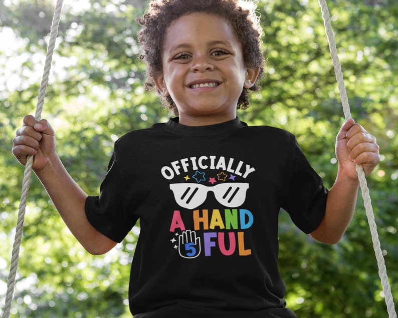 Officiellt en handfull Svg, femte födelsedag Svg, 5-årsdagsfest T-shirt, pojkars födelsedagspresent, barntröja design, Png, Svg-filer för Cricut bild 3