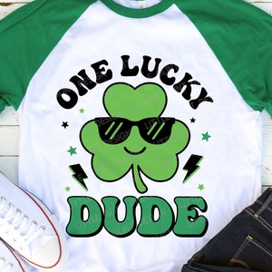 Un tipo afortunado SVG, Día de San Patricio SVG, Shamrock Svg, Retro Clover Svg, Camisa para niños de San Patricio, Archivos svg para Cricut
