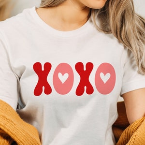 Valentinstag SVG, Vintage Valentinstag Svg, XOXO Svg, Liebe Zitat, Valentine Herz, Umarmungen und Küsse, Valentinstag Shirt, Svg Dateien für Cricut
