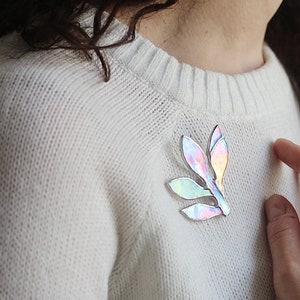 Transparent stained glass brooch pin, Stained glass art, Handmade jewelry for woman,Plant brooch,Cute ornament for her,Glass flora accessory