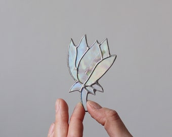 Plant stained glass brooch pin, Stained glass art, Handmade jewelry for woman, Flower brooch, Cute ornament for her, Glass flora accessory