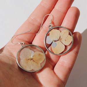 Pressed flower earrings as a 21st birthday gift for her, Stained glass earrings, Minimalist dangle & drop earrings, Real dried flower image 4