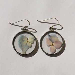 Pressed flower earrings as a 21st birthday gift for her, Stained glass earrings, Minimalist dangle & drop earrings, Real dried flower Style 3