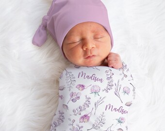 Custom Wildflowers Swaddle, Flower Baby Name Blanket, Personalized Baby Girl Floral Swaddle, New Mom Gift, Newborn Gift, Baby Shower Gift