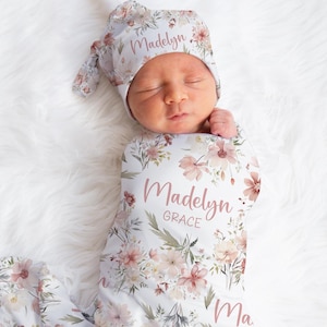 Personalized Wildflower Swaddle Blanket For Baby Shower, Custom Flowers Newborn Baby Girl Gift, Toddler Name Blanket, Coming Home Outfit