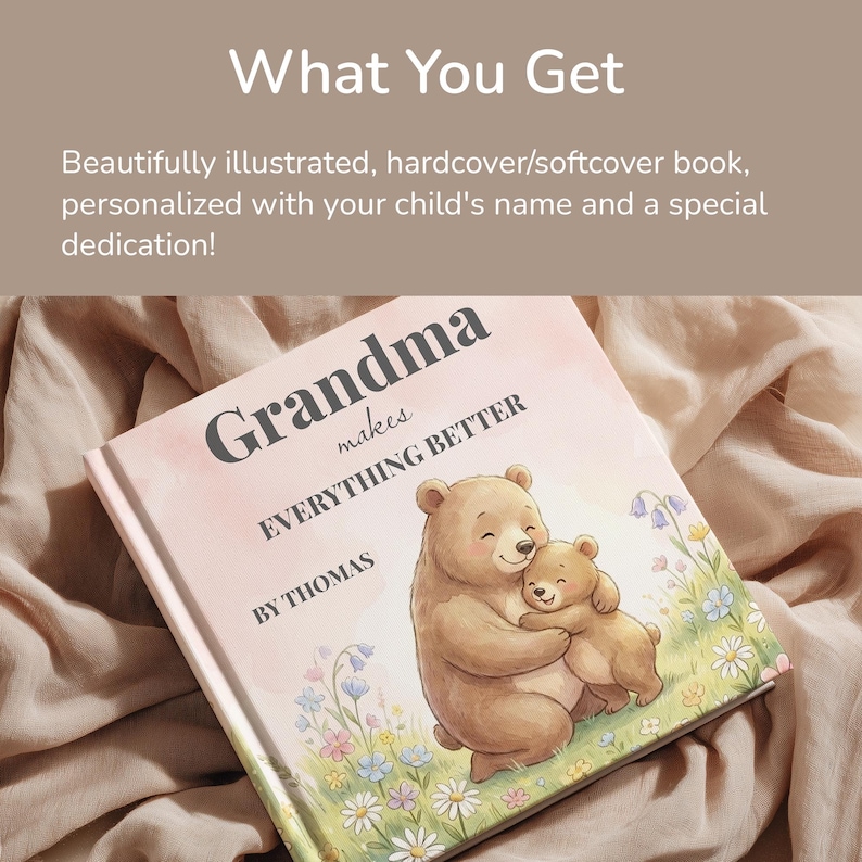 K&ouml;nnte beinhalten: Ein Kinderbuch mit dem Titel "Oma macht ALLES BESSER" und dem Namen des Autors "BY THOMAS". Das Cover zeigt einen B&auml;ren, der einen kleineren B&auml;ren umarmt. Das Buch ist vor einem rosa Hintergrund mit floralen Details.