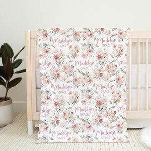 Custom Wildflower Baby Name Blanket Personalized Pink Flower Swaddle Hospital Blanket New Mom Gift Floral Boho Newborn Gift Baby Shower Gift bild 4