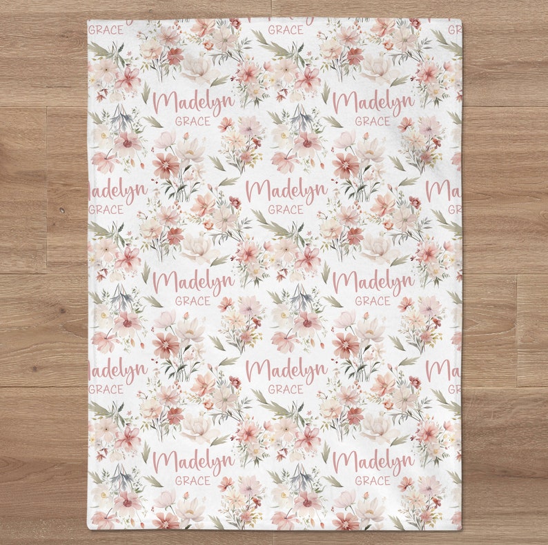 Custom Wildflower Baby Name Blanket Personalized Pink Flower Swaddle Hospital Blanket New Mom Gift Floral Boho Newborn Gift Baby Shower Gift bild 6