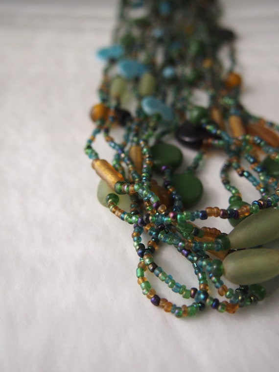 Funky colorful vintage bead necklace. Funky colorf