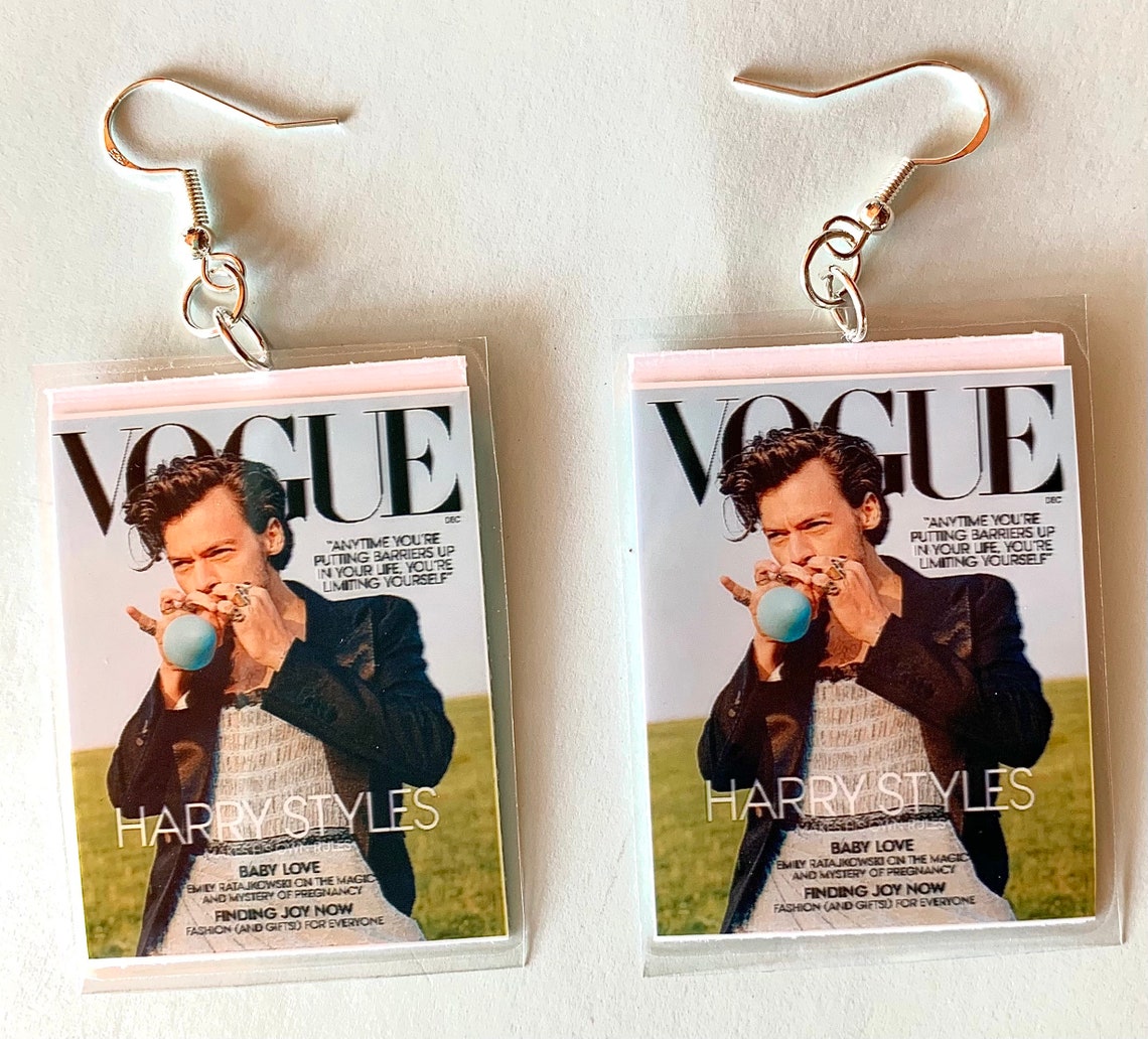 harry styles on vogue magazine cover