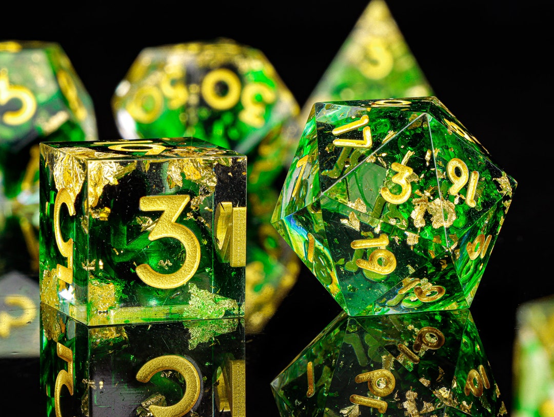 Green DND Dice Set for Dungeons and Dragons , Resin Dice Sharp Edge