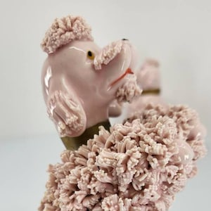 Vintage Napco Pink Spaghetti Pudel Hund Figur stehend auf Hinterbeinen