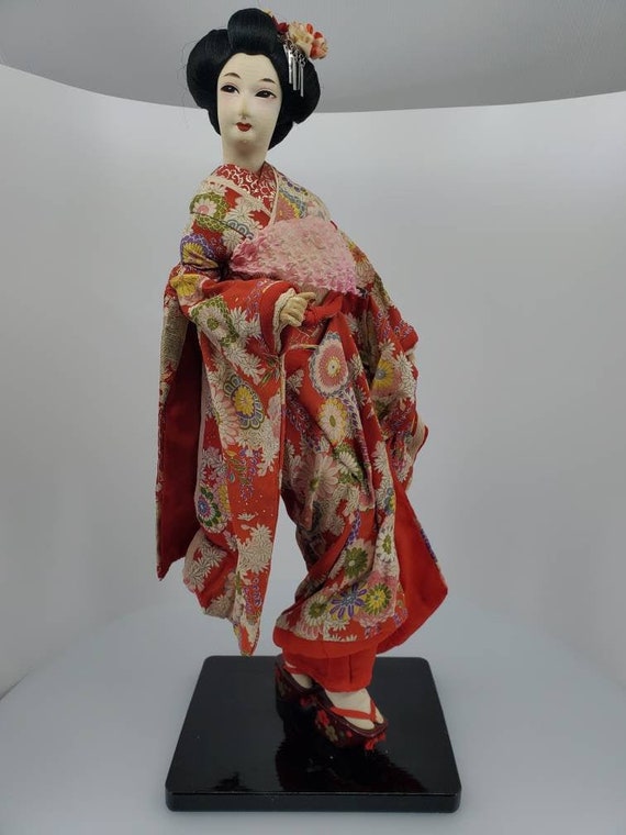 赤白着物の人形 Amazon.co.jp: 日本の芸者絹人形着物人形日本