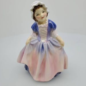 Royal Doulton &quot;Dinky Do&quot; Figurine HN 1678 Issued 1935 Leslie Harradine Child Classics Series