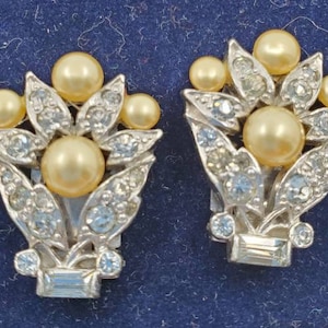 Vintage Faux Pearls und Faux Diamonds Schuhclips im floralen Design
