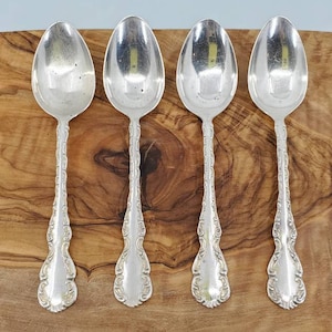 Antique Vintage Collectible Coffee Spoon with Ornate Designs, Sterling Silver, Set of 4