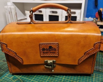 Maleta * fiambrera * estuche de barbero * bolso de barbero * bolsa de herramientas * estuche de cámara, bolso de peluquero * cuero * marrón caramelo * cosido a mano