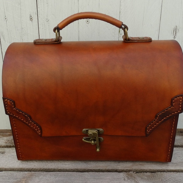 Suitcase * lunch box * barber case * gift idea * tool bag * camera case, hairdresser bag * leather * caramel brown * hand-sewn, bag *