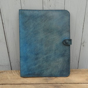 Carpeta de trabajo *funda* fabricada en cuero *en color azul/gris y marrón caramelo* para cuadernos *tarjetas de visita *bloc de notas