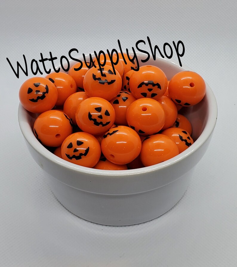 20mm Pumpkin Jack O Lantern Print Pattern Chunky BeadsBag of 10 BeadsPrinted BeadBubblegumDIY and Crafting SuppliesJewelry Creations