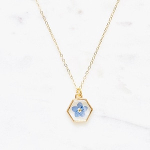 14k gold filled hexagon forget me not necklace,18 inch chain, pressed flower, flower resin necklace, pressed forget me not, flower resin