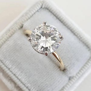 Hidden Halo 3 CT Round Cut Moissanite Solitaire Wedding Ring Engagement Ring 18k Yellow Gold Unique Bridal Ring Anniversary Gifts/Ring