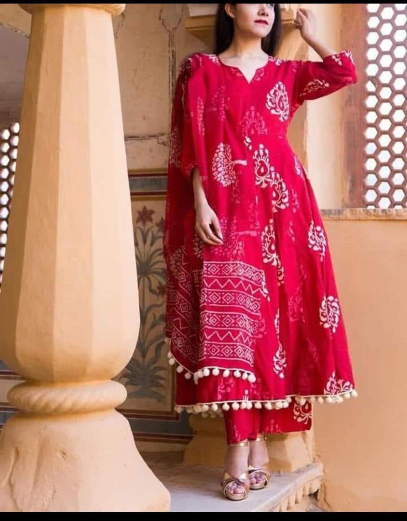 kurti with palazzo under 300