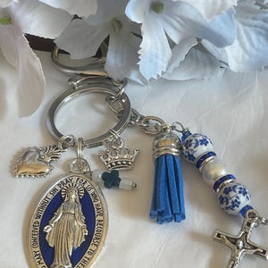 Virgin Mary Key Chain, Virgin Mary Purse Decoration, Backpack Clip, Catholic Key Ring, Hail Mary Clip, Crucifix, Confirmation Gift
