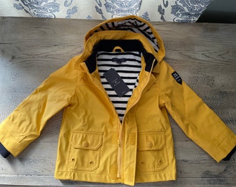 Tommy Hilfiger New raincoat for 3 year old child