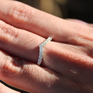 Moissanite Chevron Wedding Band, Sterling Silver V Shaped Ring, Dainty Stacking Band, Curved Bridal Ring