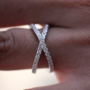 Infinity Moissanite Ring Wedding Band 925 Sterling Silver VVS Moissanite Diamond Ring Passes Diamond Tester