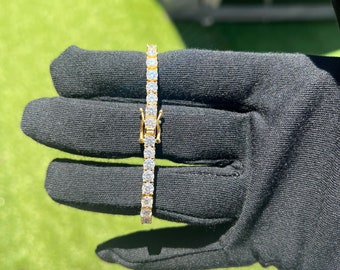 Pulsera de tenis de moissanita de 4 mm, oro amarillo vermeil VVS. La pulsera de tenis pasa la prueba de diamantes.