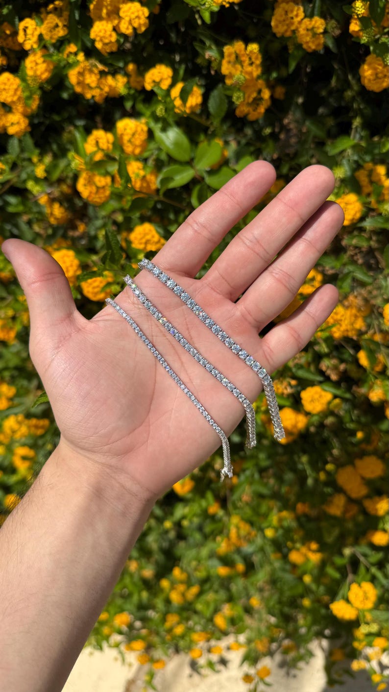Pulsera de tenis con moissanita de 2-4 mm, plata de ley 925, calidad VVS. Aprobada por el probador de diamantes. Ideal como regalo de aniversario. imagen 3