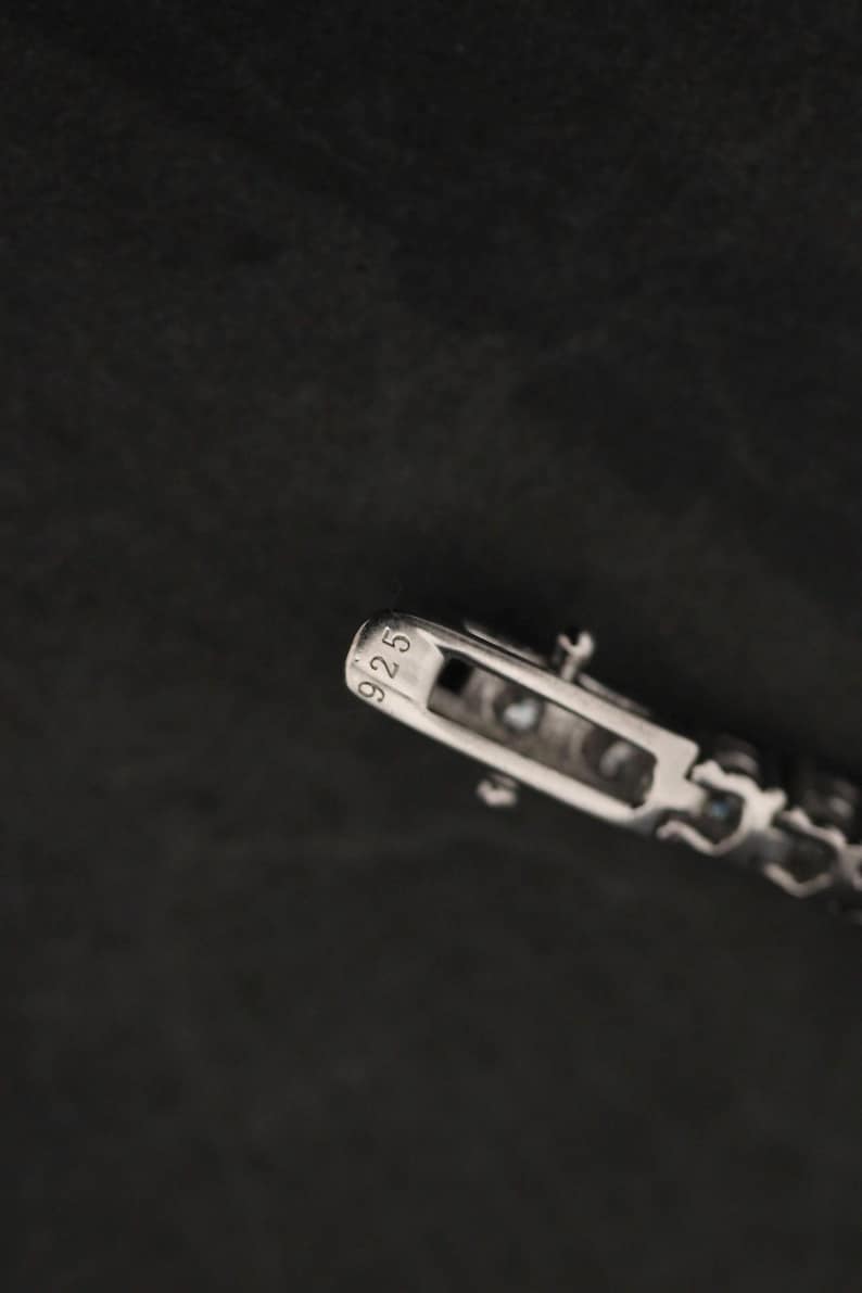 Pulsera de tenis con moissanita de 2-4 mm, plata de ley 925, calidad VVS. Aprobada por el probador de diamantes. Ideal como regalo de aniversario. imagen 9