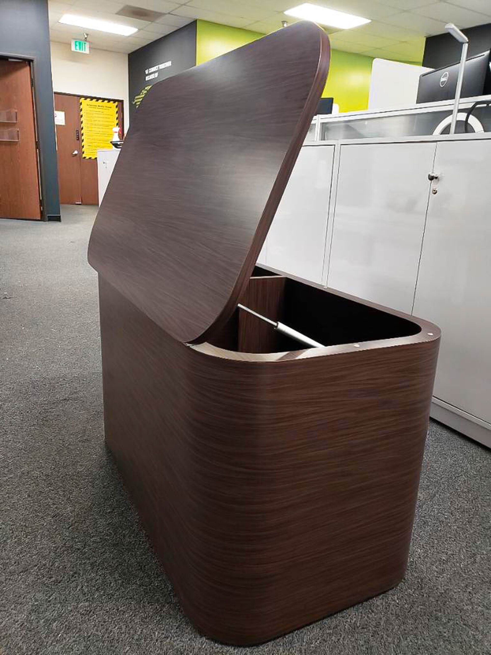 Baby Proofing Corner Cat Litter Box Rounded Corner Custom